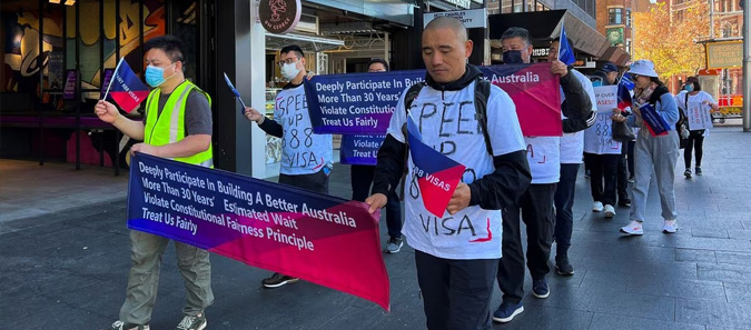 Australia’s Visa Overhaul Leaves Chinese Millionaires In Limbo